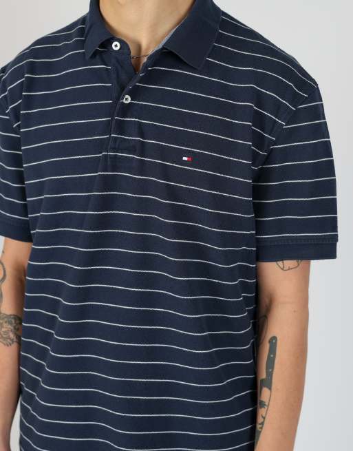 Vintage Tommy Hilfiger xl t-shirt in navy blue, 4 of 4