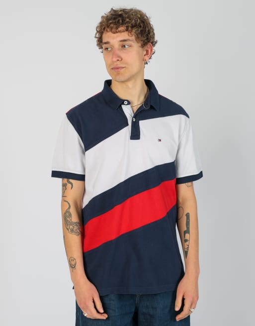 Vintage Tommy Hilfiger xl t-shirt in navy blue, 1 of 4