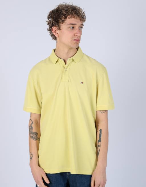 Vintage Tommy Hilfiger xl t-shirt in yellow, 2 of 4