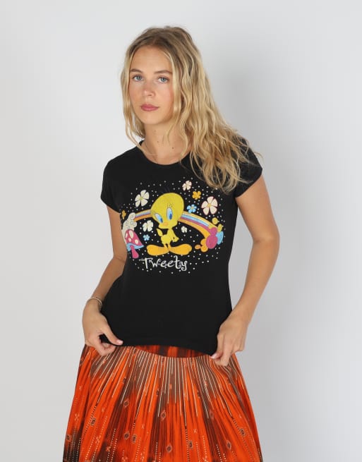 Vintage Tweety S baby tee in black