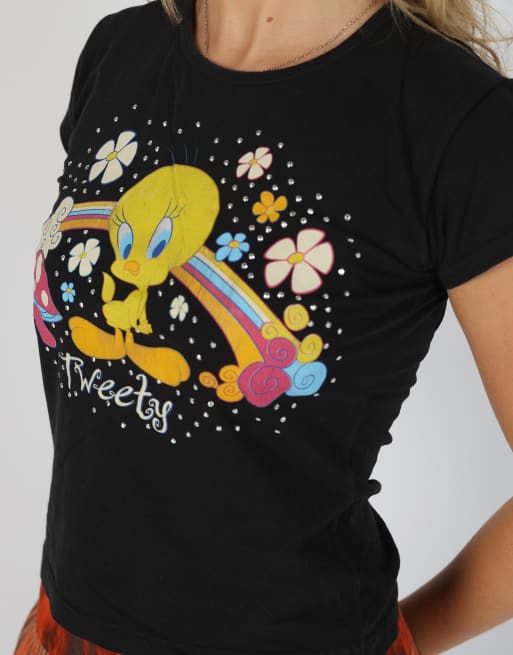Vintage Tweety S baby tee in black, 4 of 4