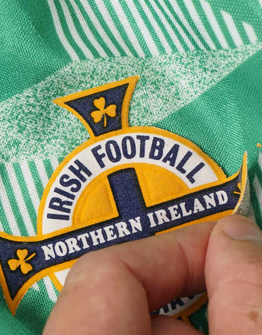 Vintage Umbro Northern Ireland Size L Football Shirt In