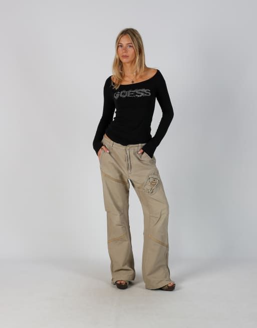 Vintage Unbranded L cargo pants in beige, 1 of 4