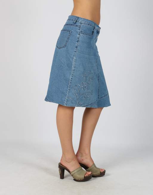 Vintage Unbranded S denim midi skirt in light blue, 2 of 4