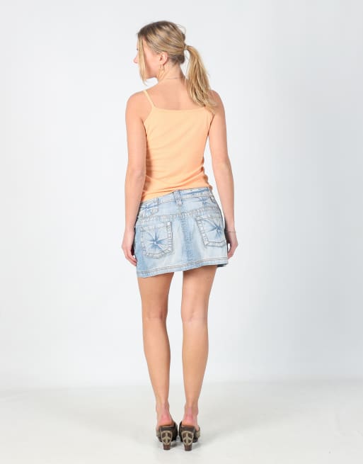 Vintage Unbranded S denim mini skirt in light blue, 3 of 4