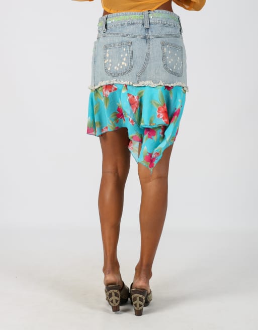 Vintage Unbranded S denim mini skirt in light blue, 4 of 4
