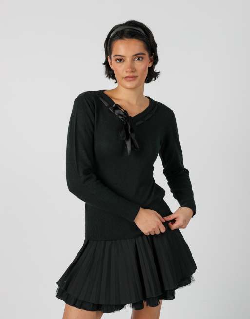 Vintage Unbranded S knitted jumper in black, 1 of 4