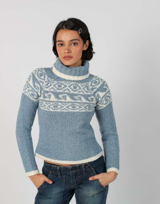 Vintage Unbranded S knitted jumper in light blue, 1 of 4