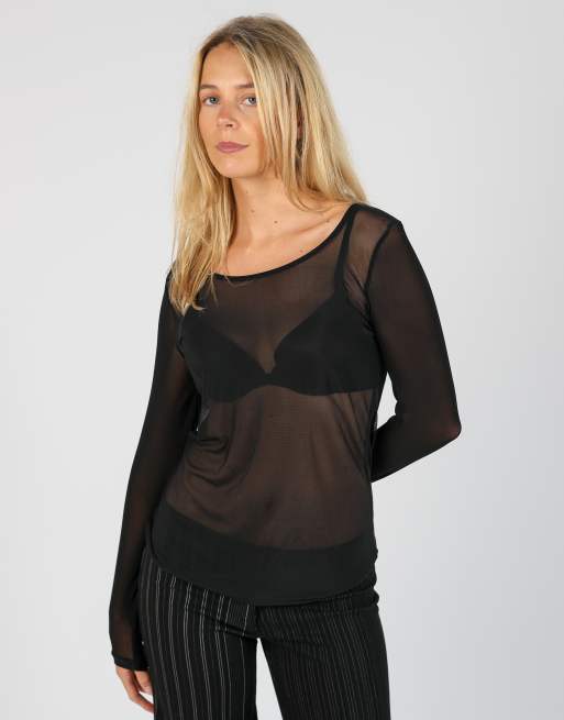 Vintage Unbranded S mesh top in black, 3 of 4