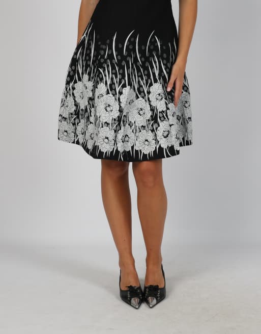 Vintage Unbranded S printed woven mini dress in black, 2 of 4