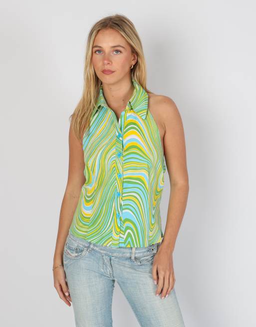 Vintage Unbranded S shirt in light green, 1 of 4
