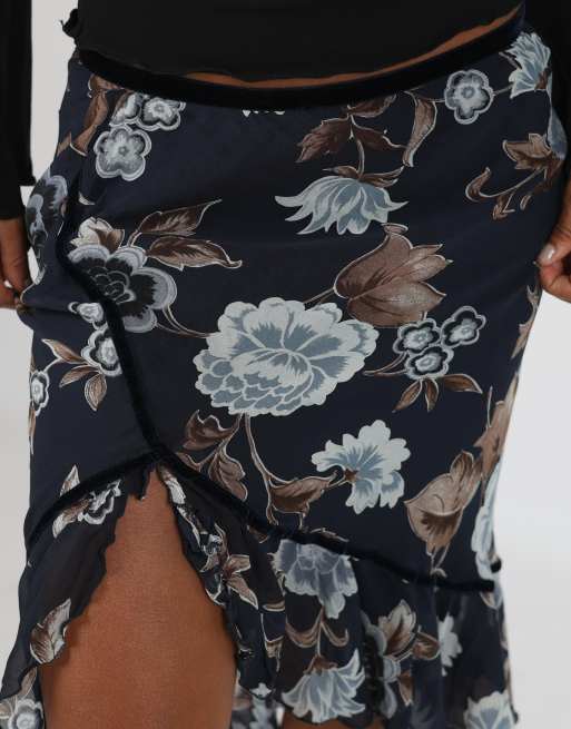 Vintage Unbranded S woven midi skirt in navy blue, 4 of 4