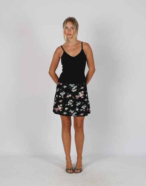 Vintage Unbranded S woven mini skirt in black