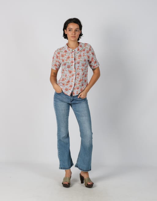 Vintage Unbranded XS bootcut jeans in light blue, 1 of 4
