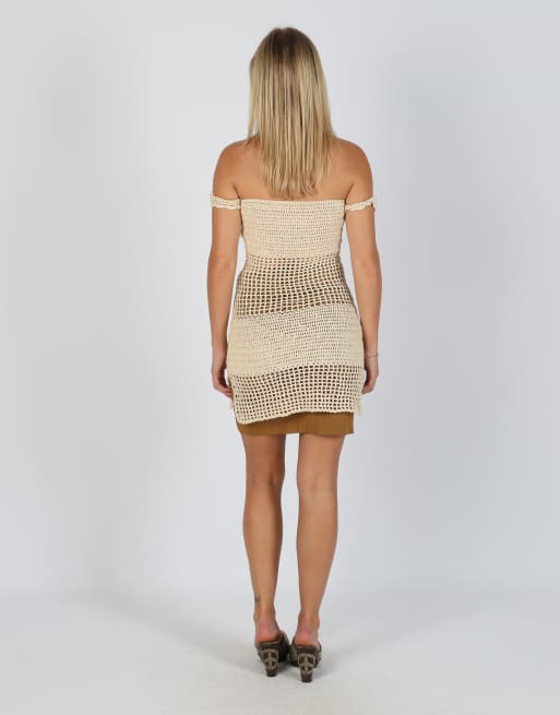 Vintage Unbranded XS knitted mini dress in beige, 3 of 4