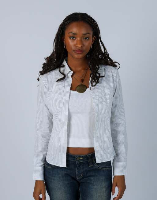 Vintage Unbranded XS shirt in white, 1 of 4