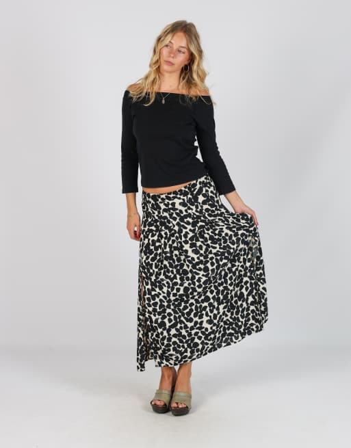 Vintage Unbranded XS woven maxi skirt in black, 1 of 4