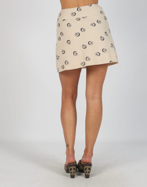 Vintage Unbranded XS woven mini skirt in beige, 4 of 4