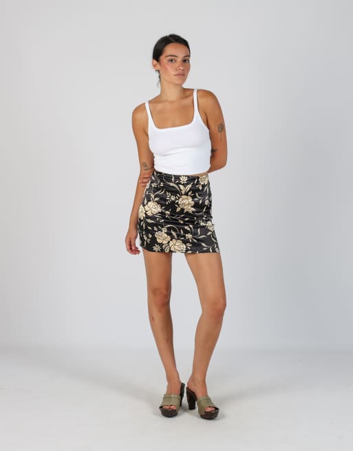 Vintage Unbranded XXS woven mini skirt in black