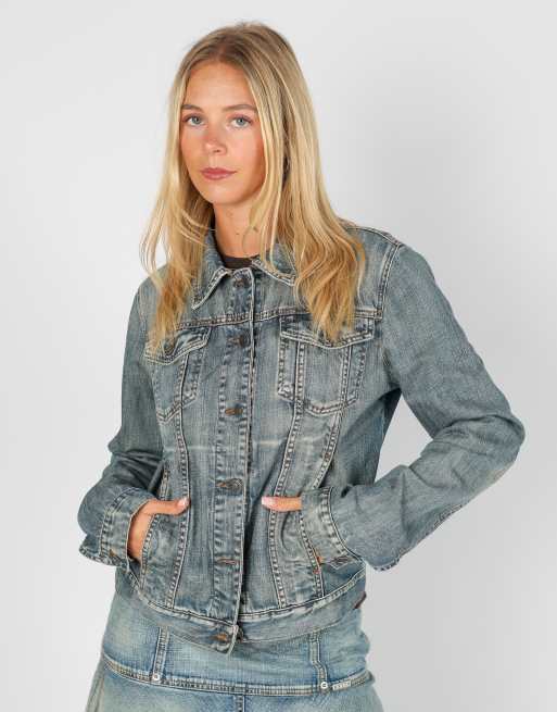 Vintage United Colours of Benetton S denim jacket in light blue