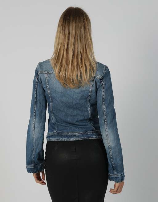 Vintage United Colours of Benetton S denim jacket in light blue, 2 of 4