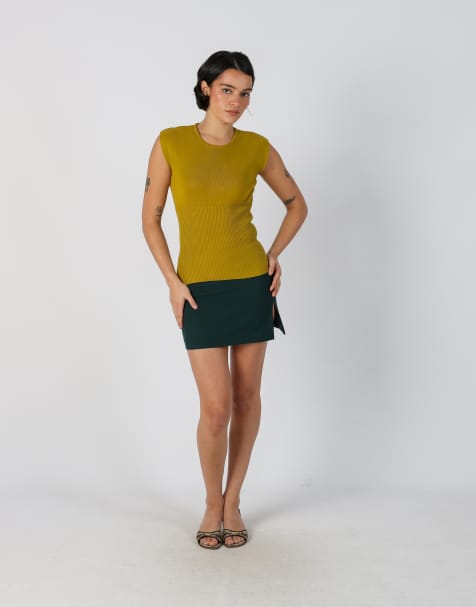 Vintage United Colours of Benetton XXS woven mini skirt in dark green - view 1