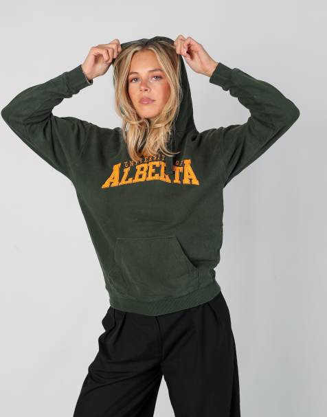 Vintage University of Alberta xs hoodie in dark green - view 1