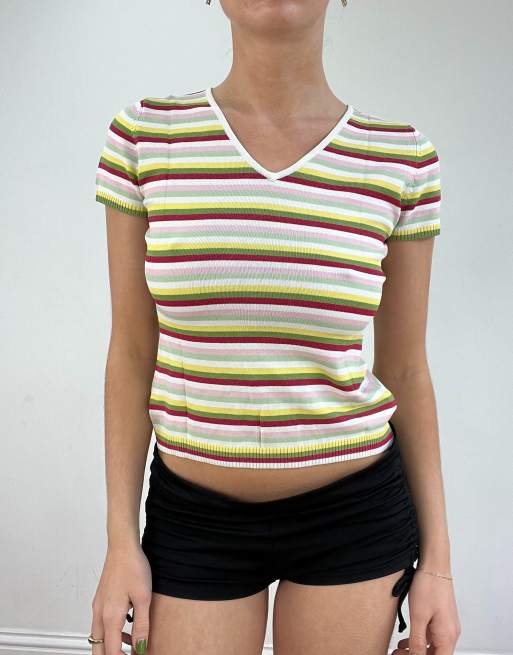 Vintage v neck stripe top in white