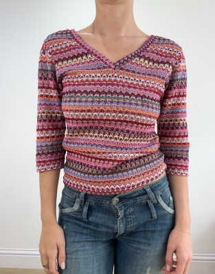 Vintage v neck top in pink
