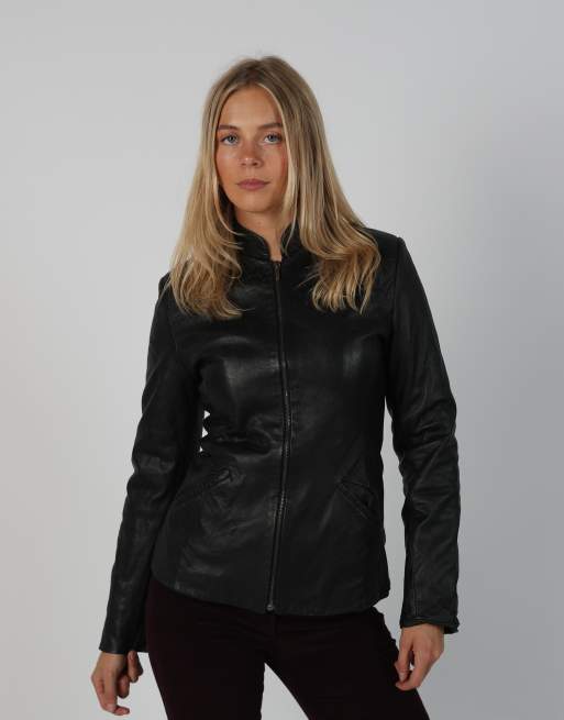 Vintage Vera Pelle S leather jacket in black, 1 of 4