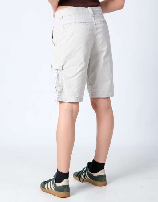 Vintage Wrangler 30x20 Canvas Cargo Shorts Beige