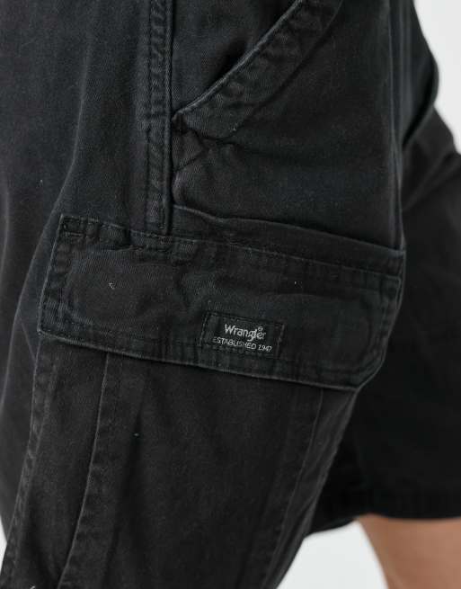 Vintage Wrangler 30x20 canvas cargo shorts in black, 4 of 4