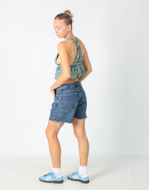 Vintage Wrangler 32x15 denim shorts in blue, 3 of 4