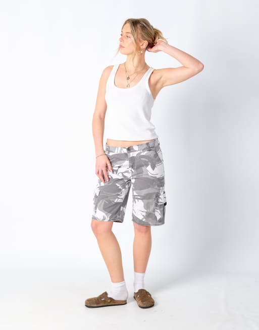 Vintage Wrangler 32x20 Canvas Cargo Shorts Grey