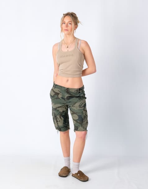 Vintage Wrangler 32x20 Canvas Cargo Shorts Khaki Green - view 1