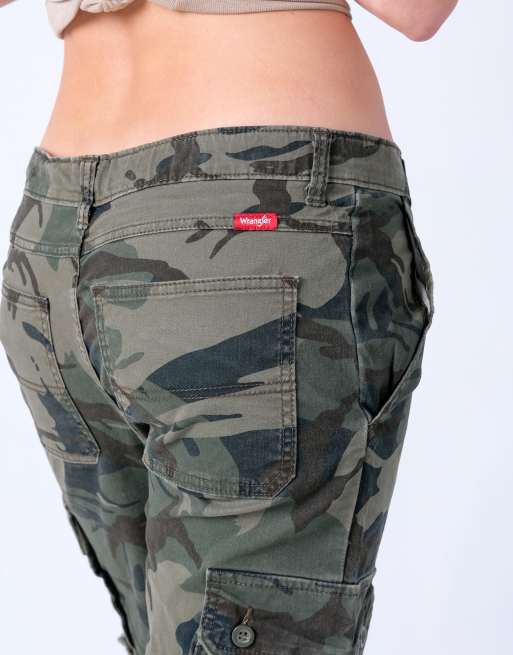 Vintage Wrangler 32x20 Canvas Cargo Shorts Khaki Green, 4 of 4