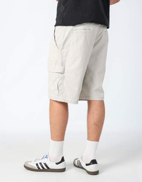 Vintage Wrangler 32x23 canvas cargo shorts in ivory - view 1