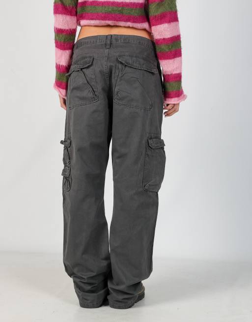 Vintage Wrangler 32x32 woven cargo pants in charcoal grey