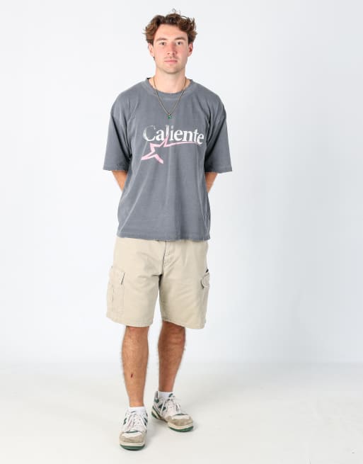 Vintage Wrangler 33x22 canvas cargo shorts in beige