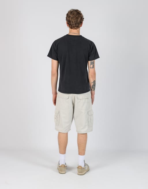 Vintage Wrangler 34x21 canvas cargo shorts in beige, 3 of 4