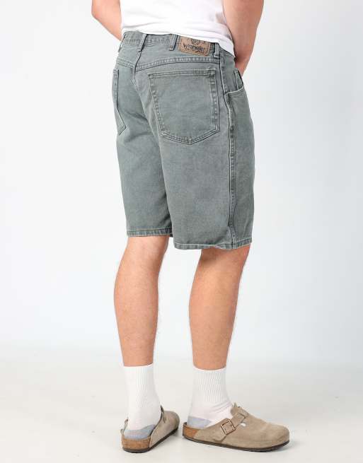 Vintage Wrangler 34x21 denim jorts shorts in dark green, 2 of 4