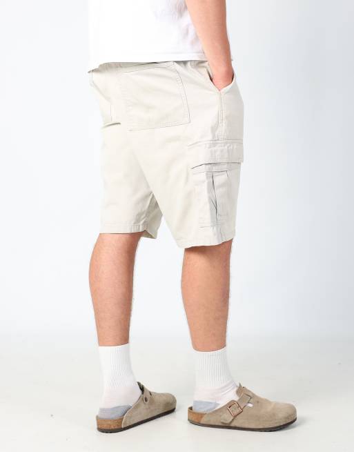 Vintage Wrangler 34x22 canvas cargo shorts in cream, 2 of 4