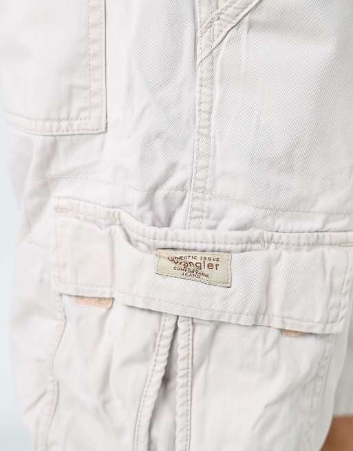 Vintage Wrangler 34x22 canvas cargo shorts in ivory, 4 of 4