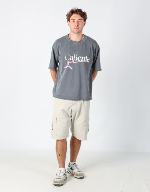 Vintage Wrangler 34x23 canvas cargo shorts in beige