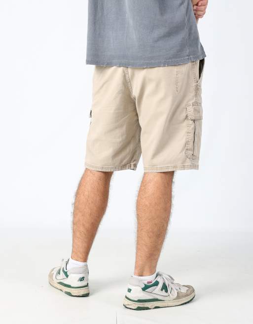 Vintage Wrangler 36x20 canvas cargo shorts in tan, 4 of 4