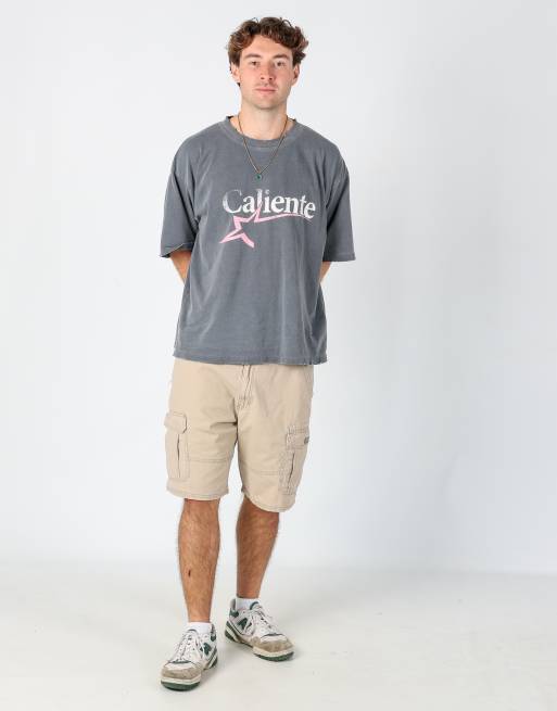 Vintage Wrangler 36x21 canvas cargo shorts in tan