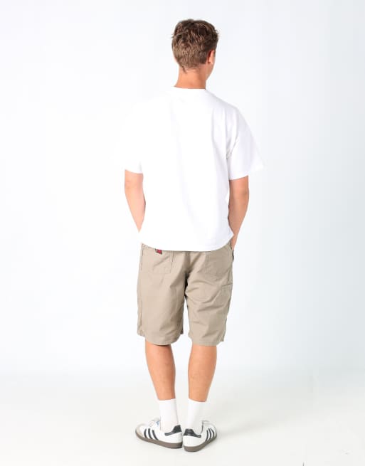 Vintage Wrangler 36x22 canvas cargo shorts in grey, 3 of 4