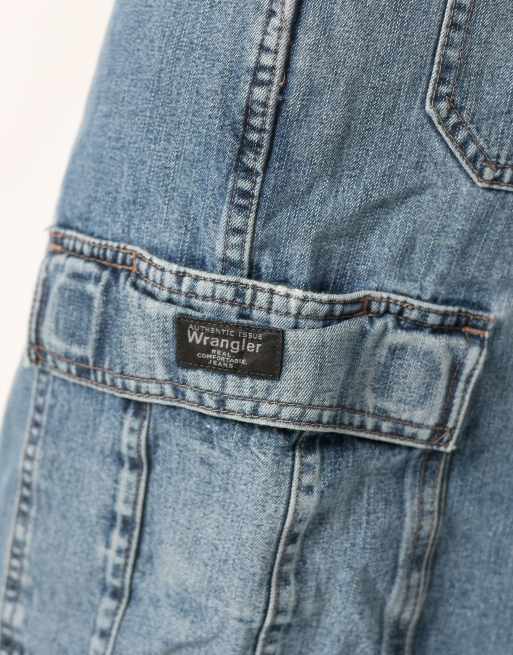 Vintage Wrangler 36x22 denim carpenter baggy jorts shorts in blue, 4 of 4