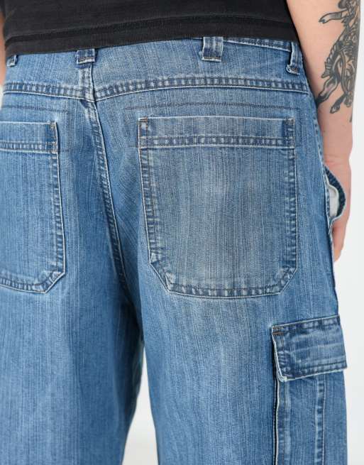 Vintage Wrangler 36x22 denim carpenter baggy jorts shorts in blue, 4 of 4