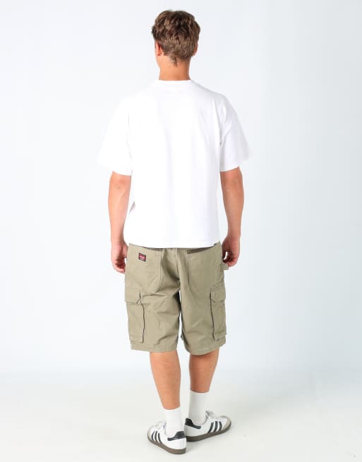 Vintage Wrangler 36x23 canvas carpenter baggy shorts in light green, 3 of 4